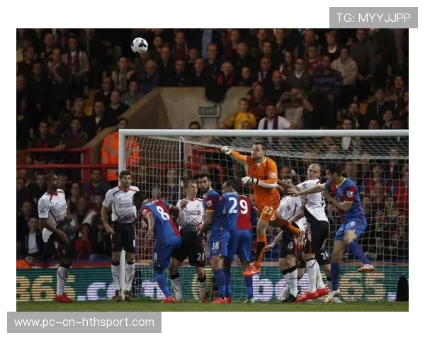 切尔西防线重组见成效，零封对手稳住局势，切尔西的防守反击